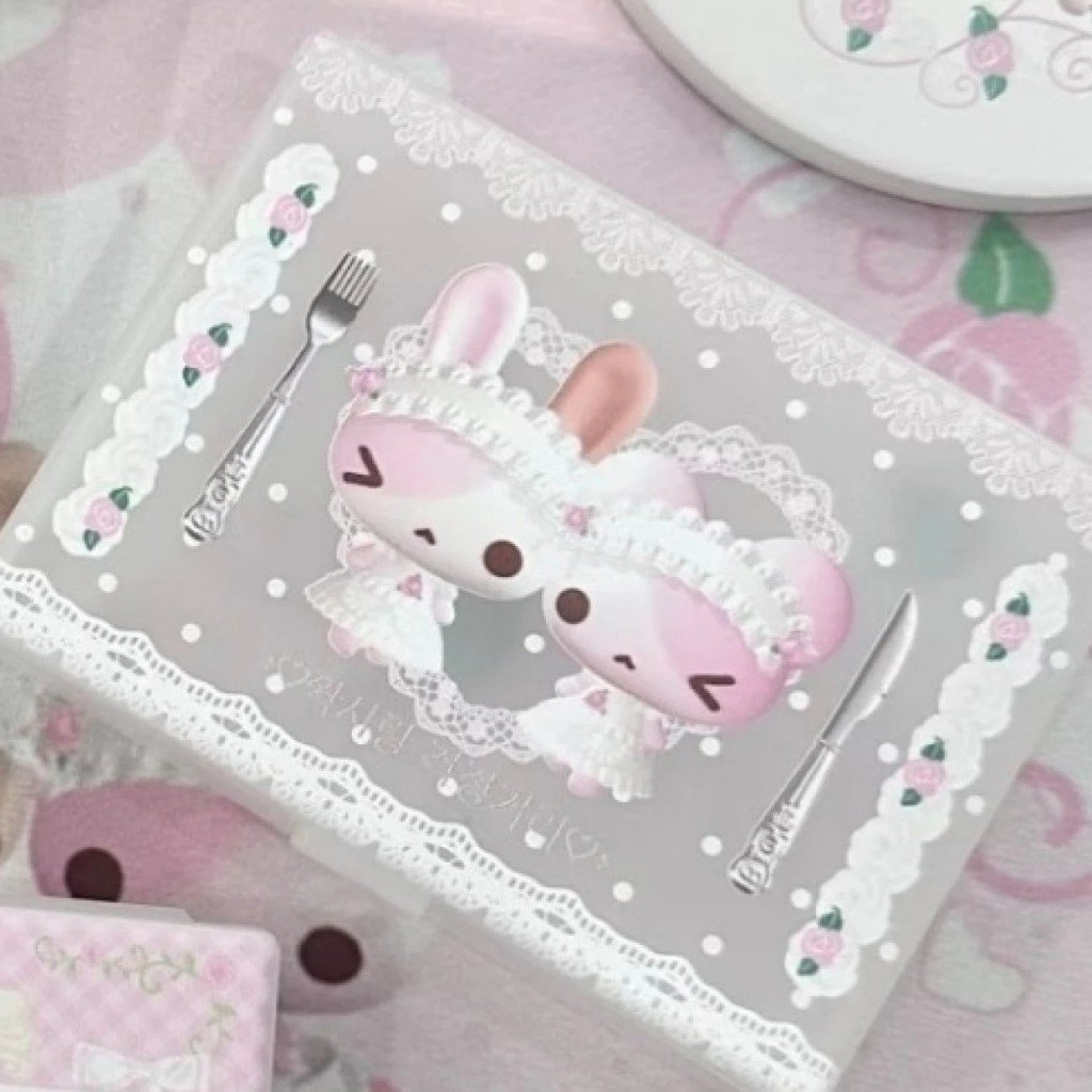 Polka Dot Cake Frosted Card Holder Clear Storage Box Multifunctional Desk Display & Protection Case for Kpop Collectibles - Image 4