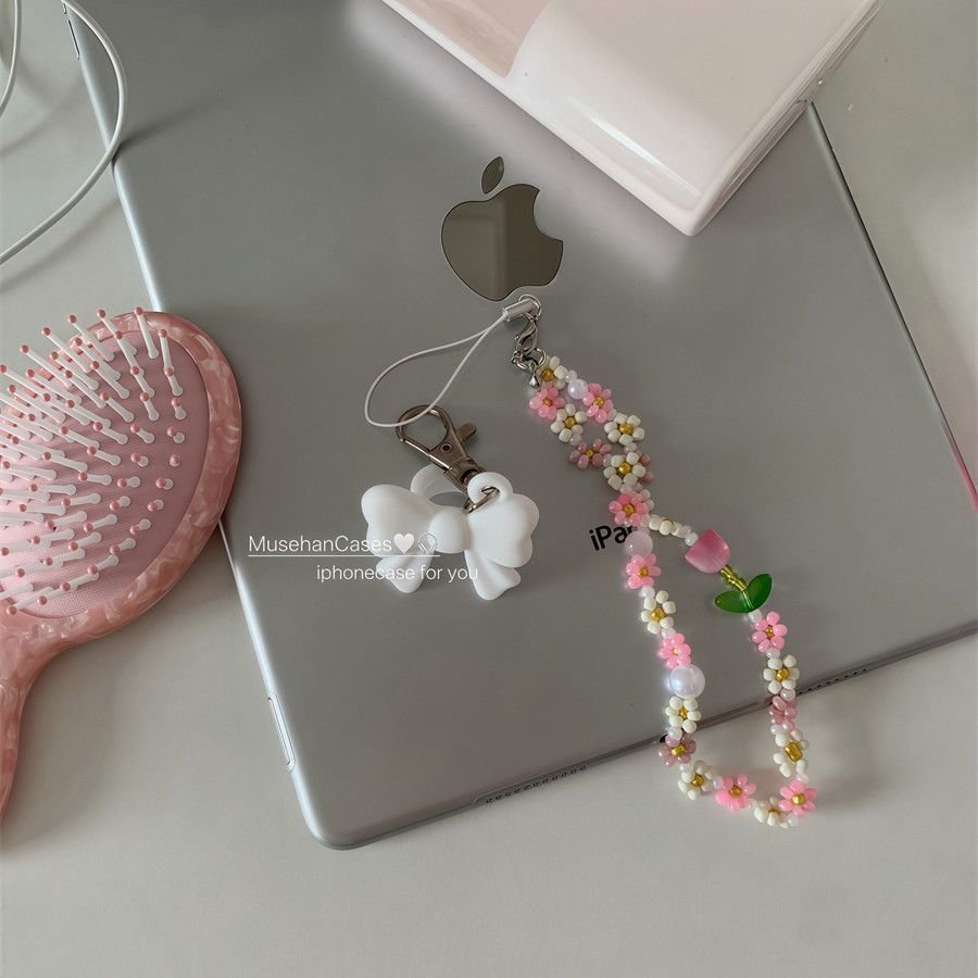 Retro Cute Angel Lipstick Holder Keychain, Portable Lip Gloss Case, Anti-Lost Bag Charm - Image 14